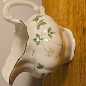 Royal Doulton Fine China Cream Creamer